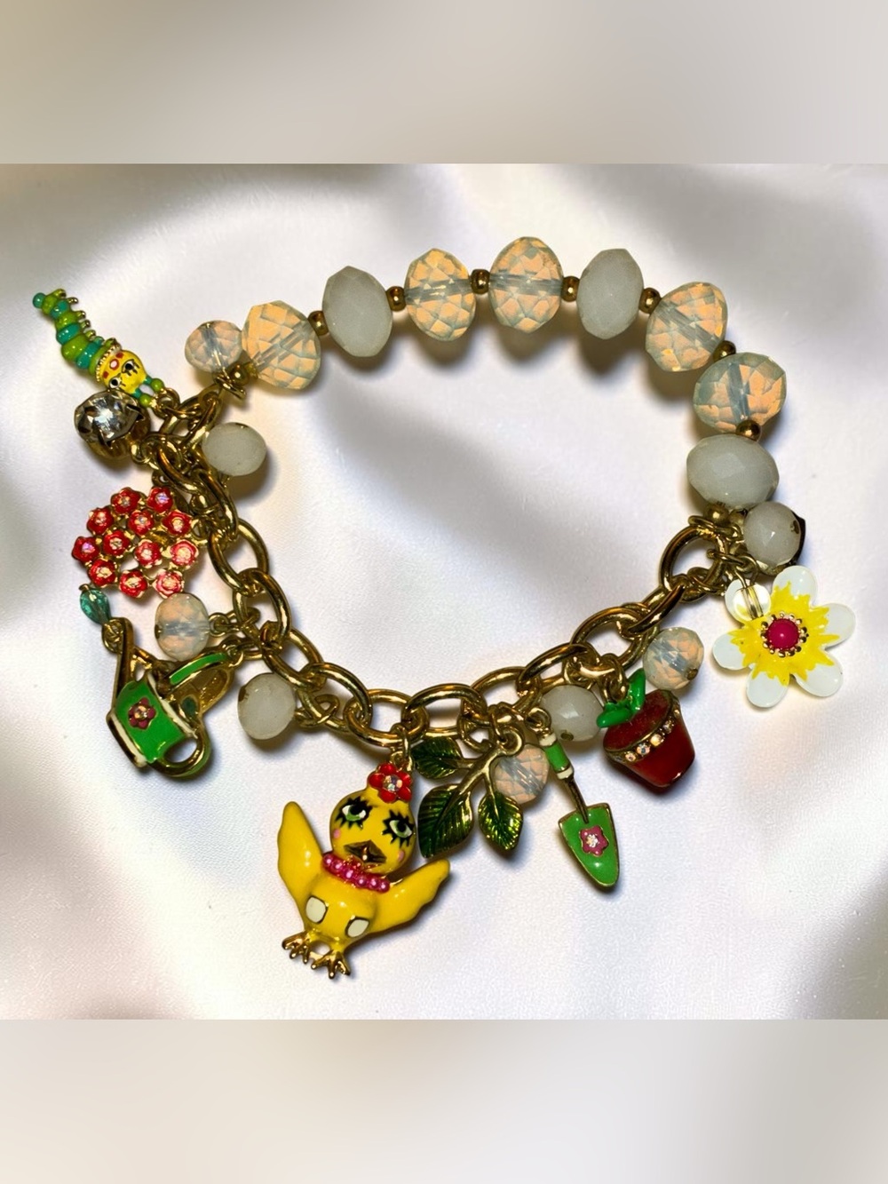 BETSEY JOHNSON Vintage Chick Garden Party Backyard Garden Spring Chick Bracelet - Picture 2 of 6